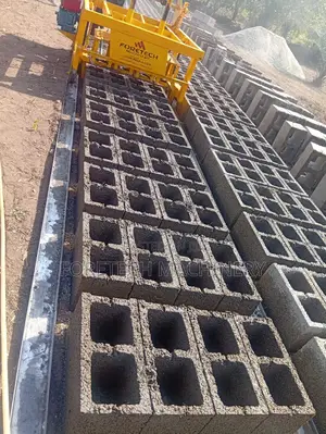 Concrete Mobile Egg Layer Molding Machine