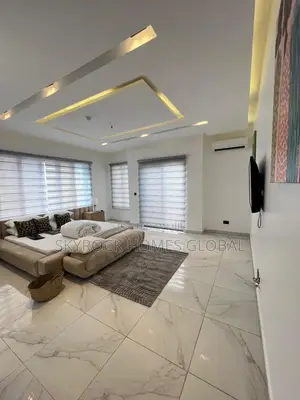 Furnished 3bdrm Apartment in Banana Island for rent