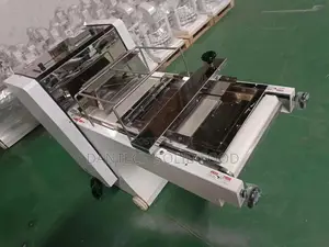 Dough Mouldder Machine