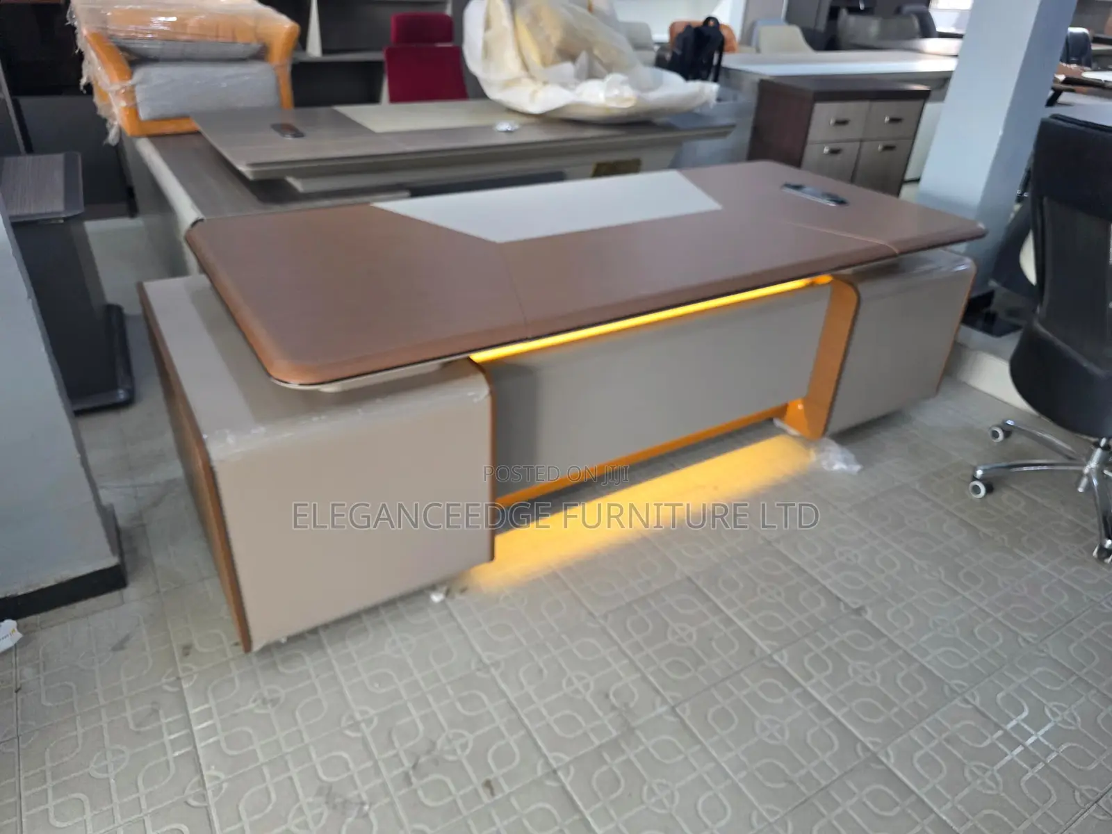 2.4 Meters Brown Executive Director Office Table With Extension