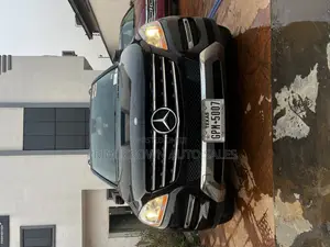 Mercedes-Benz M Class ML350 4MATIC 4dr SUV AWD (3.5L 6cyl 7A) 2015