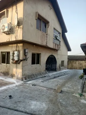 Building Painting,Damp Wall Removal