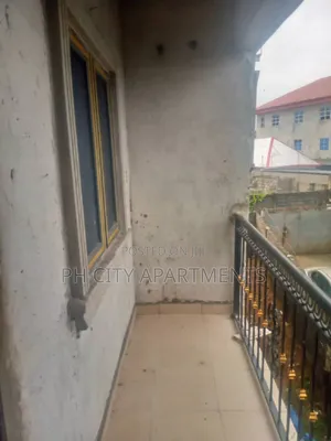 3bdrm Block of Flats in Rumolumeni for rent