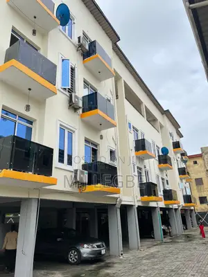 1bdrm Apartment in New Road, Lekki for rent