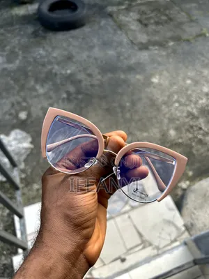 Trendy Fashion Sunglasses for Ladies