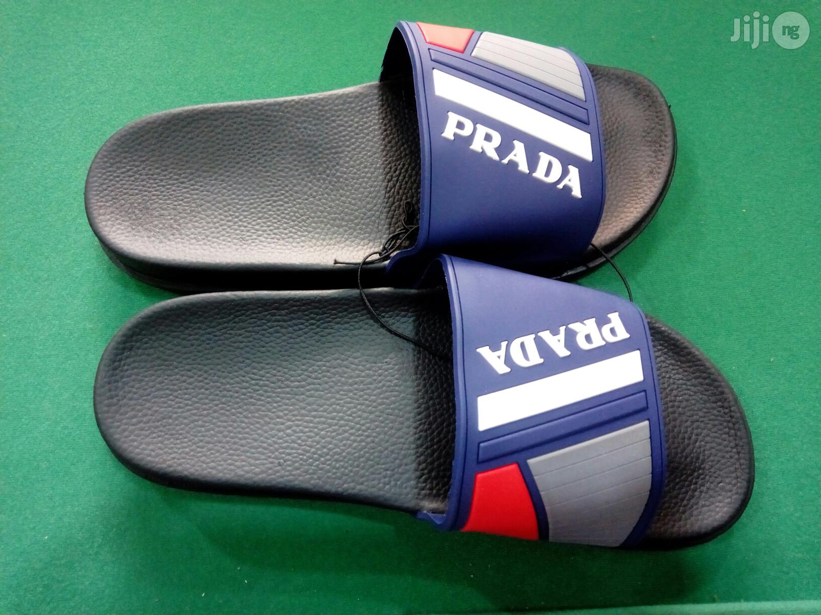 Sports Slippers