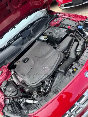 Mercedes-Benz GLA 250 2019 Red