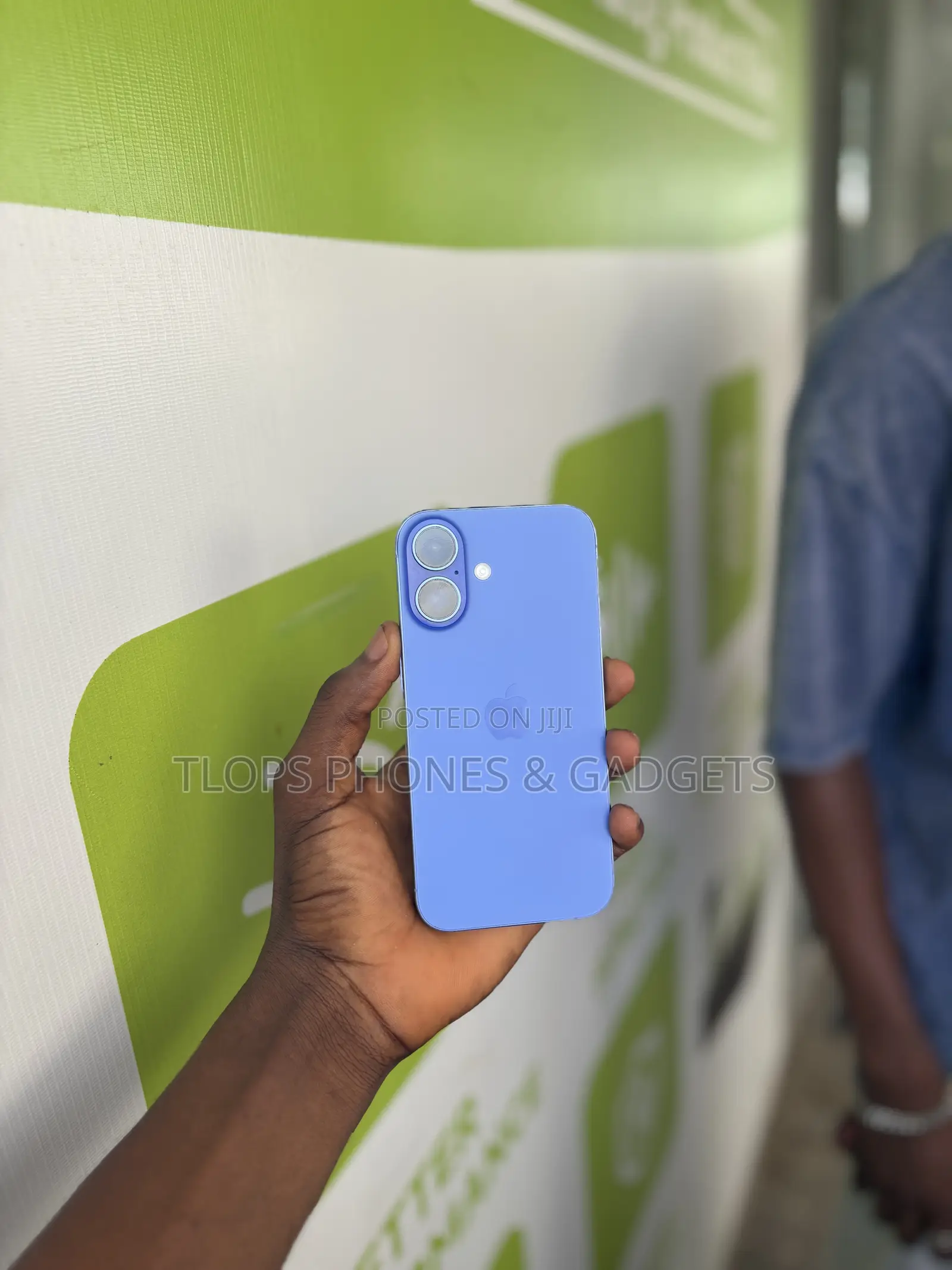 Apple iPhone 16 128 GB Blue
