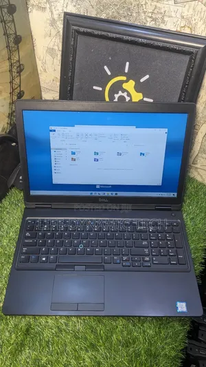 Laptop Dell Latitude 5580 8GB Intel Core I7 SSD 256GB