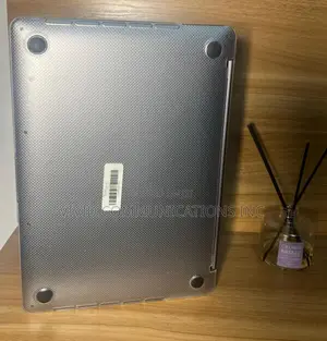 Laptop Apple MacBook Pro 2022 M2 8GB Intel Core M2 SSD 256GB