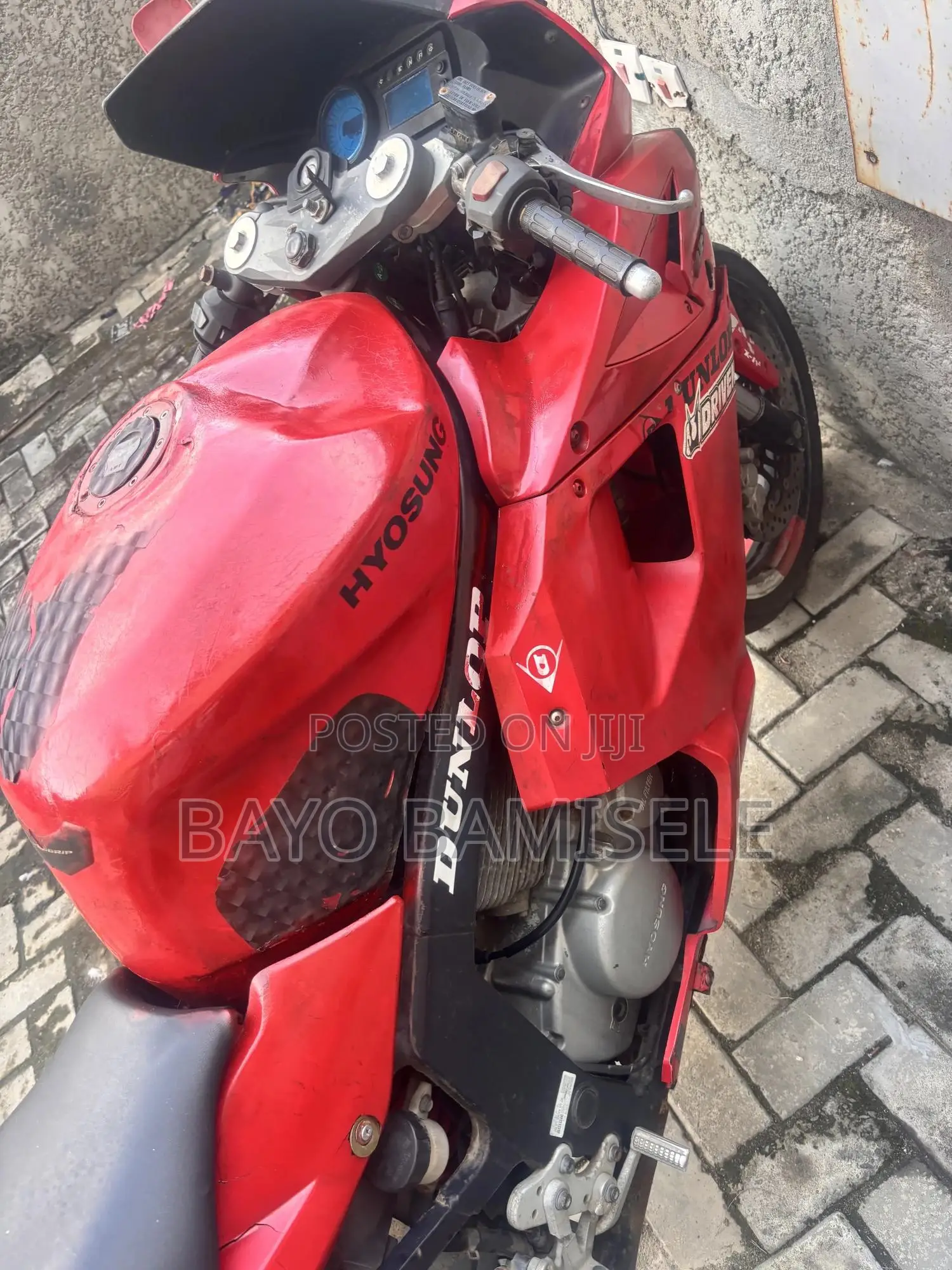 Honda Super Hawk 2017 Red