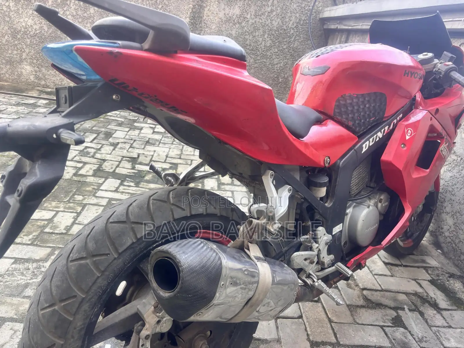 Honda Super Hawk 2017 Red