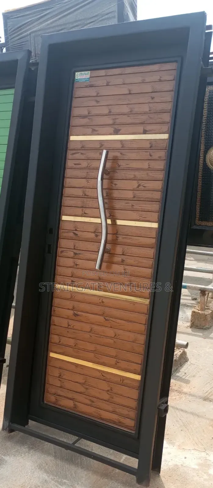 Glitz Door Brand
