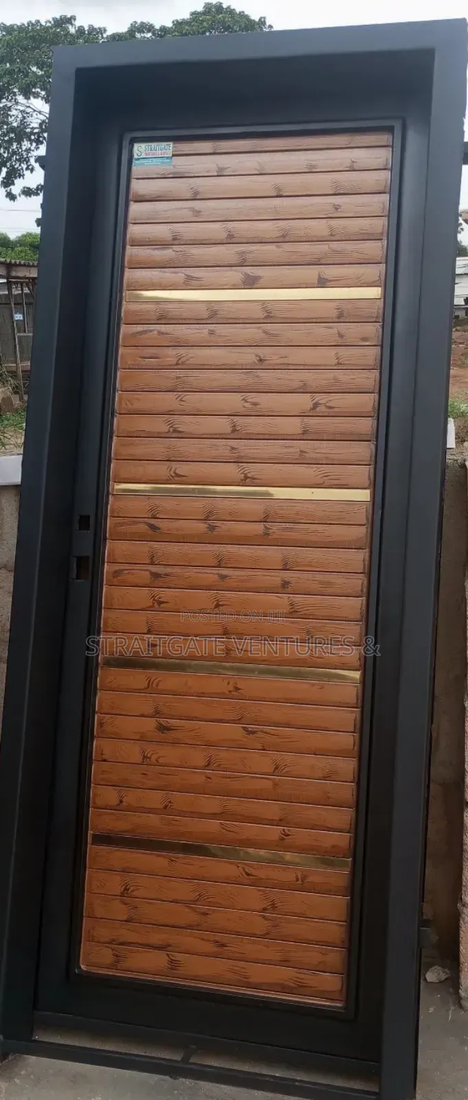 Glitz Door Brand