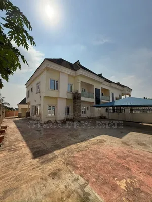4bdrm Duplex in Kolapo Ishola Gra, Akobo for rent