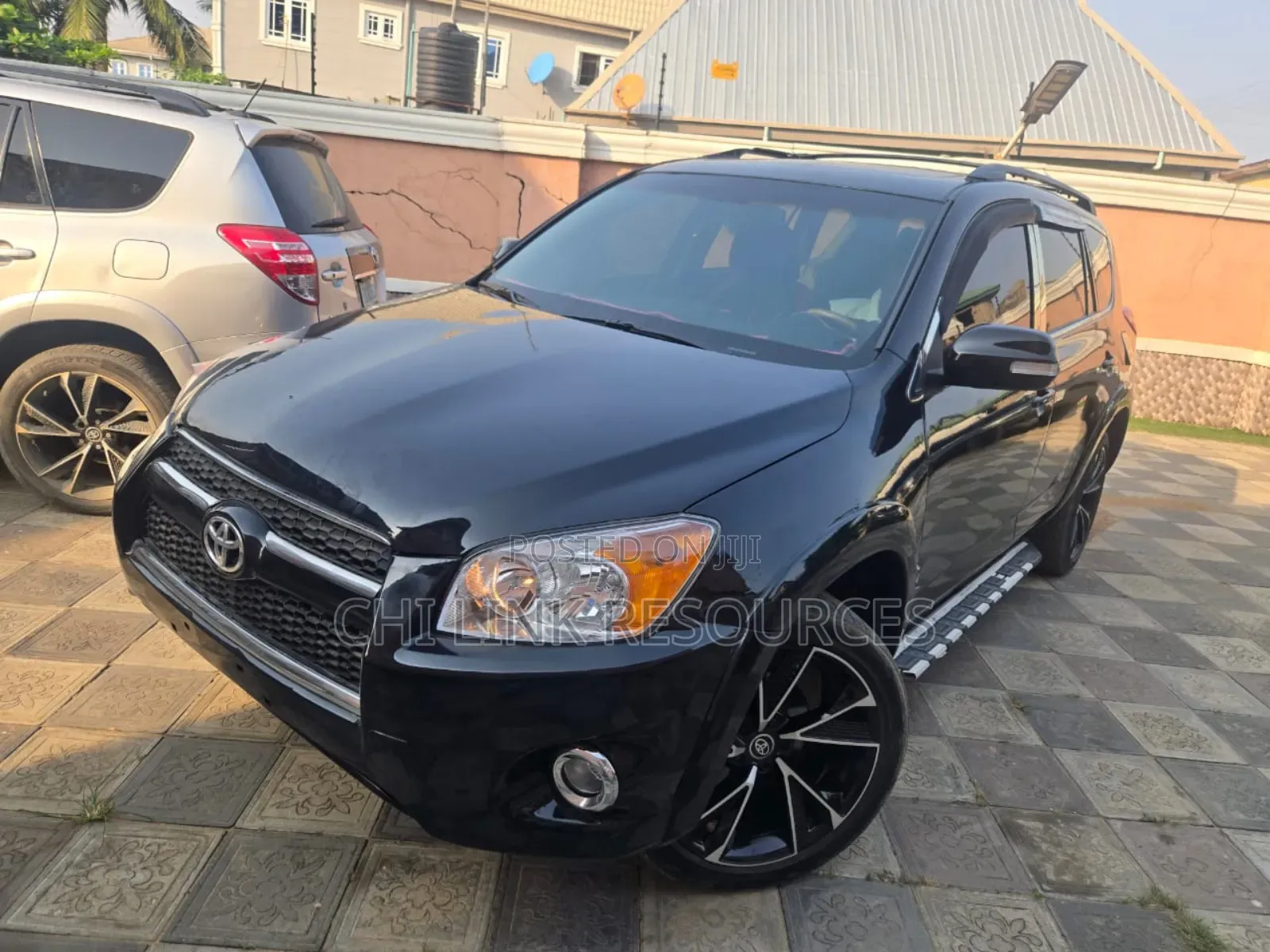 Toyota RAV4 2010 White