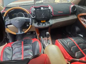 Toyota RAV4 2010 White