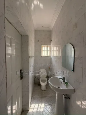 4bdrm Duplex in Kolapo Ishola Gra, Akobo for rent