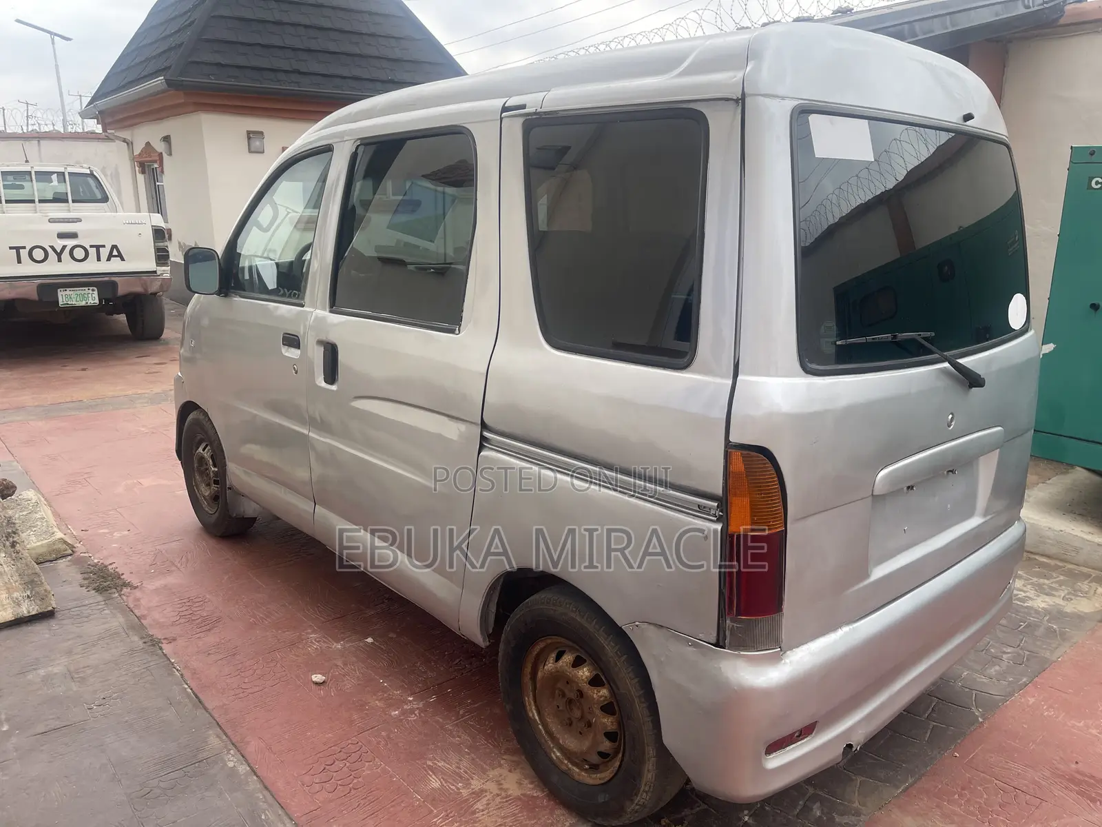 Daihatsu Hijet 2009 Silver