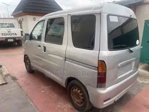 Daihatsu Hijet 2009 Silver