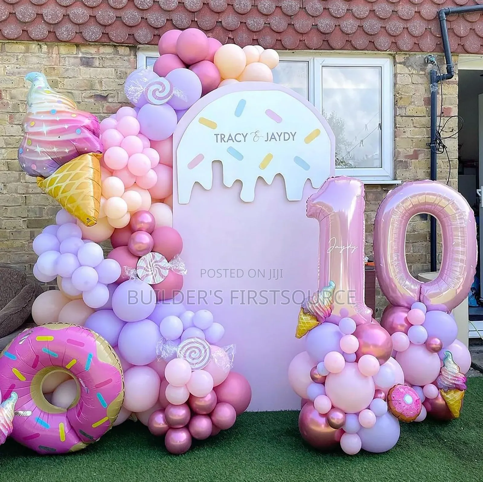 Balloon Styling Backdrop Setup