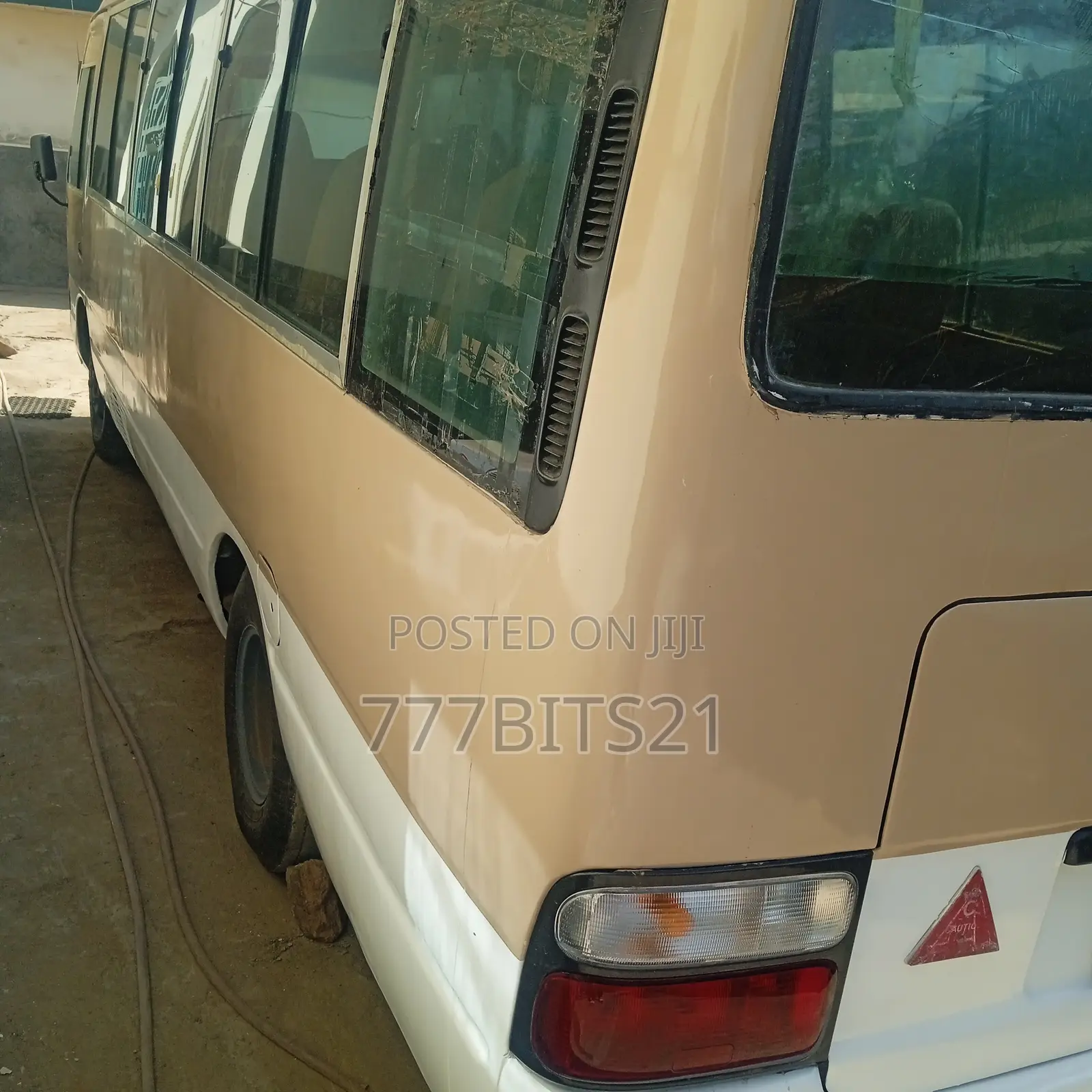 Toyota Coaster 2009 Beige