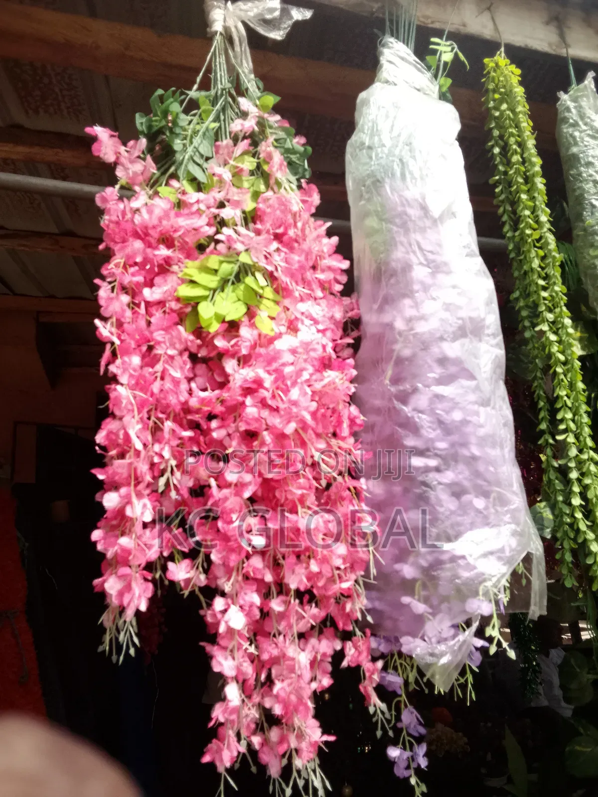 Artificial Flower Available Dropping Flower and Mat