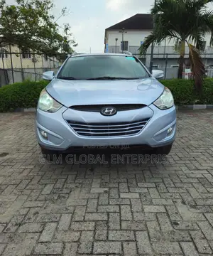 Hyundai Tucson 2013 Blue
