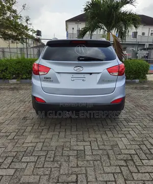Hyundai Tucson 2013 Blue