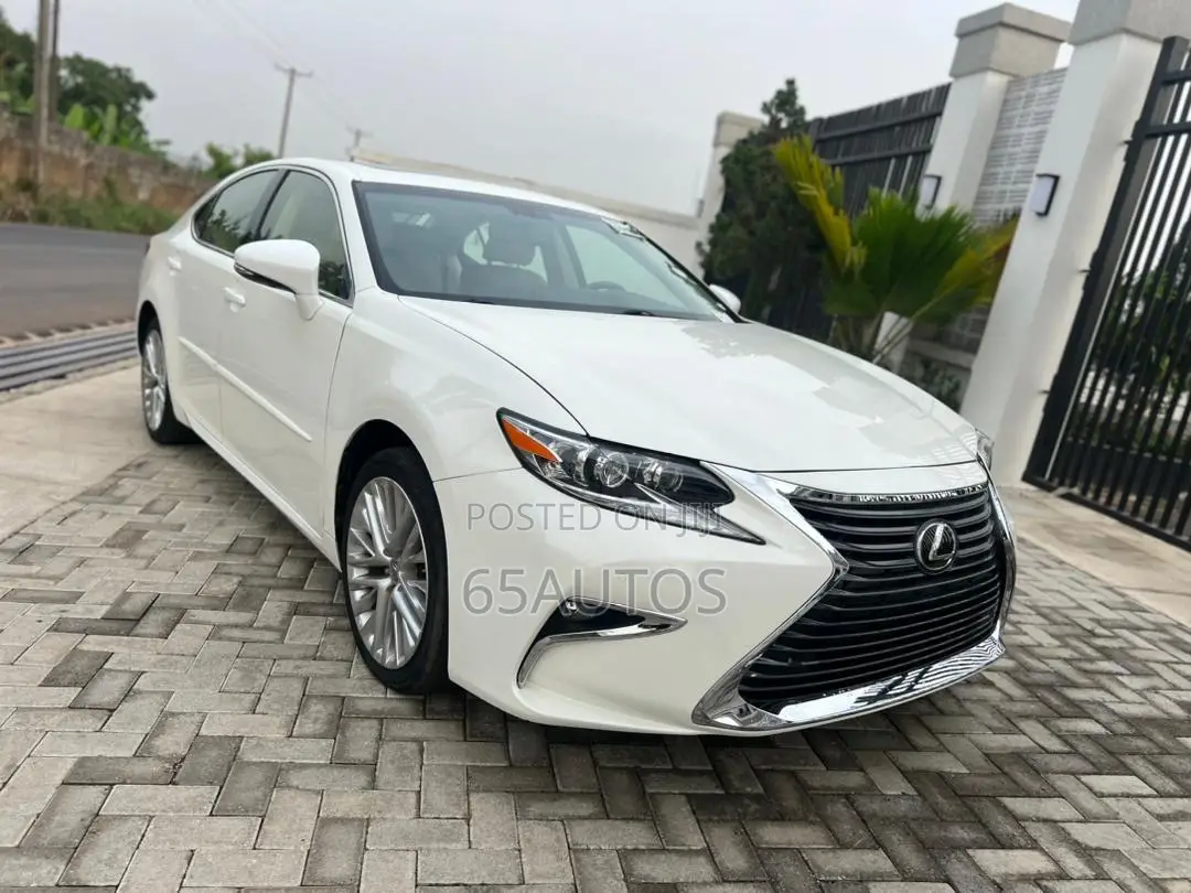 Lexus ES 350 FWD 2013 White