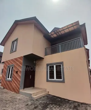 4bdrm Duplex in Agodi Gra for sale