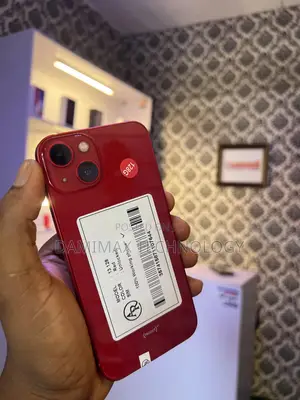 Apple iPhone 13 128 GB Red