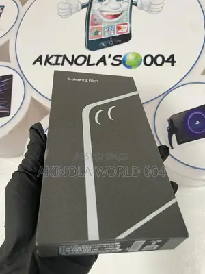 New Samsung Galaxy Z Flip7 256 GB Black