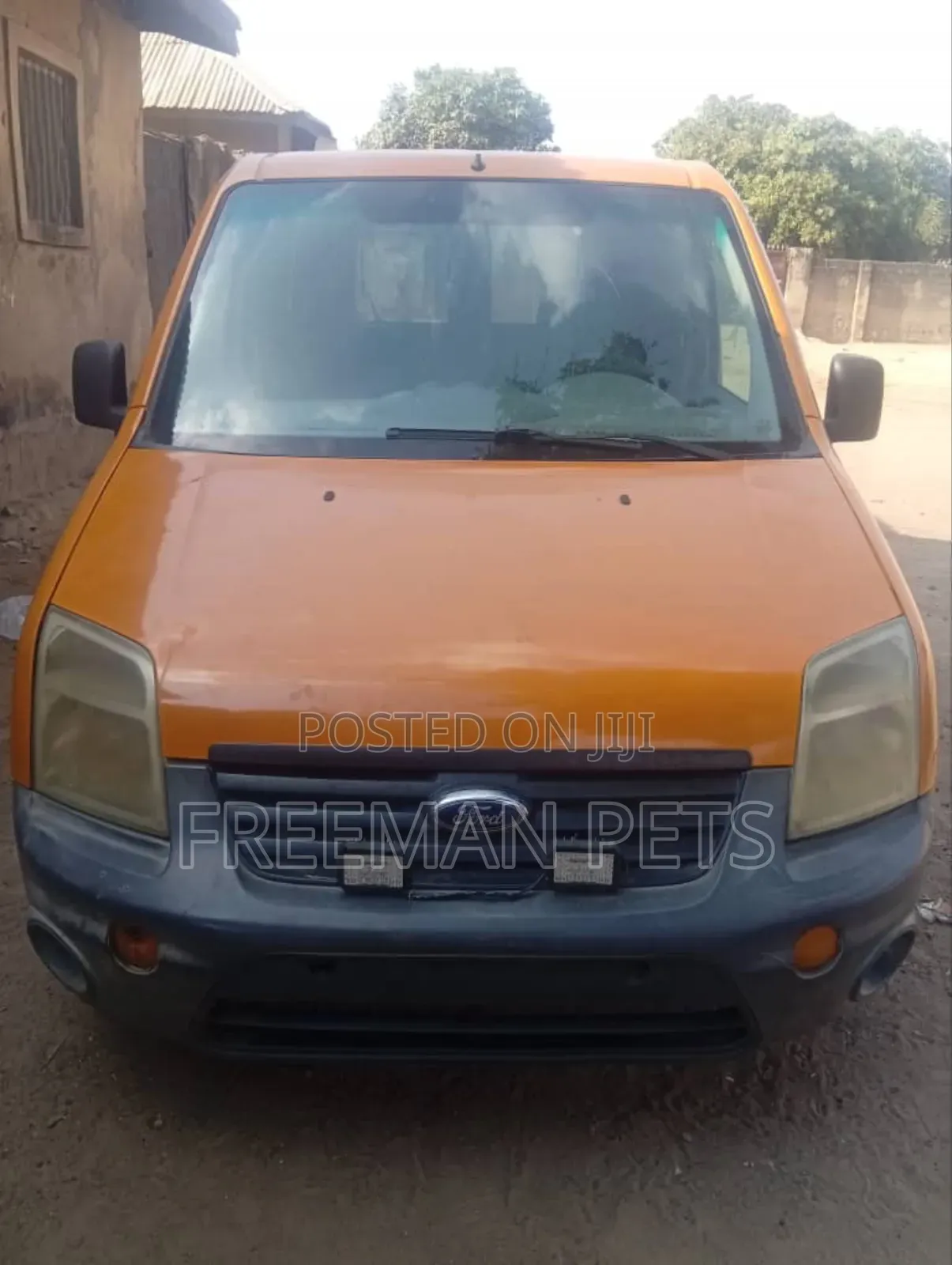 Ford Transit 2005 Orange