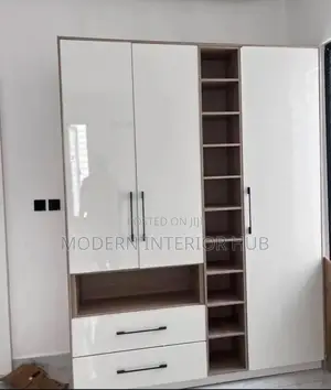 6 by 5ft Wardrobe