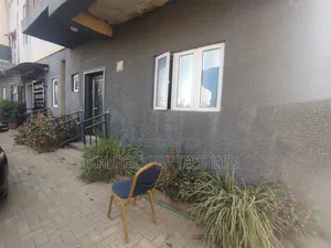 3bdrm Duplex in Wuye Dakibiu for sale