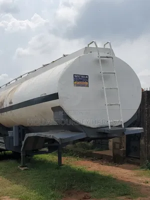 45 Liters Tanker Truck Fullly Road Worthy