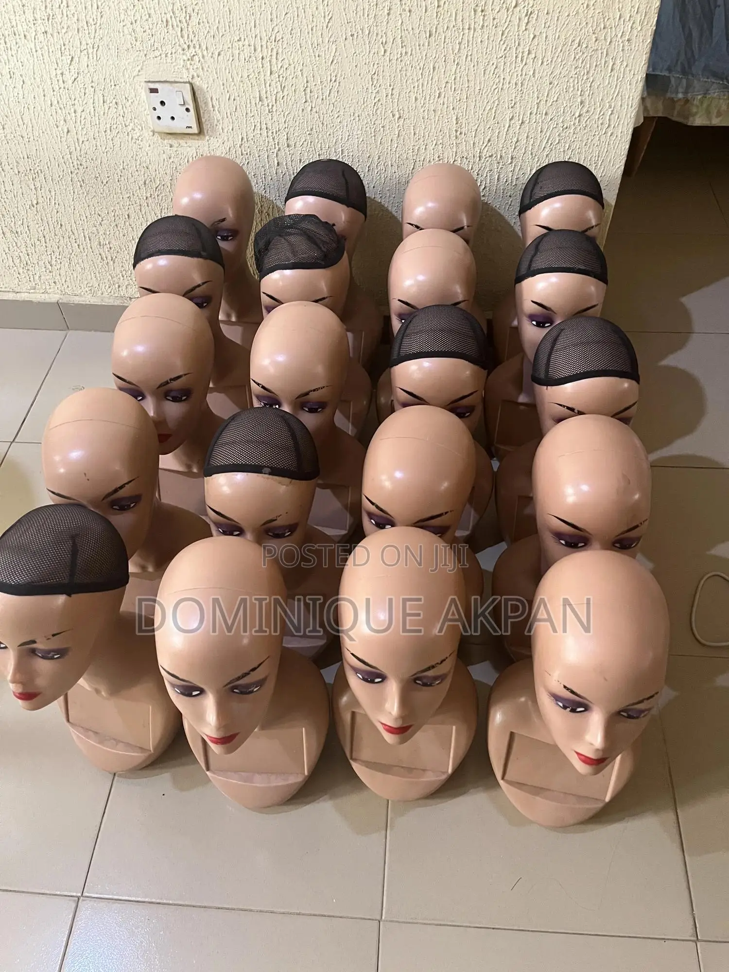 Wig Mannequin