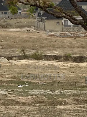 Kuje 250sqm