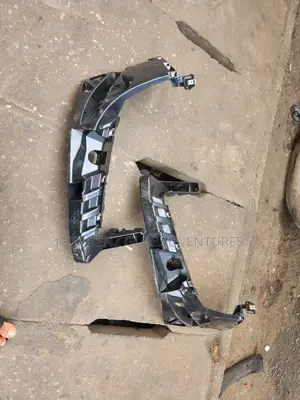 Ml350 2013 Set of Headlight Sitting