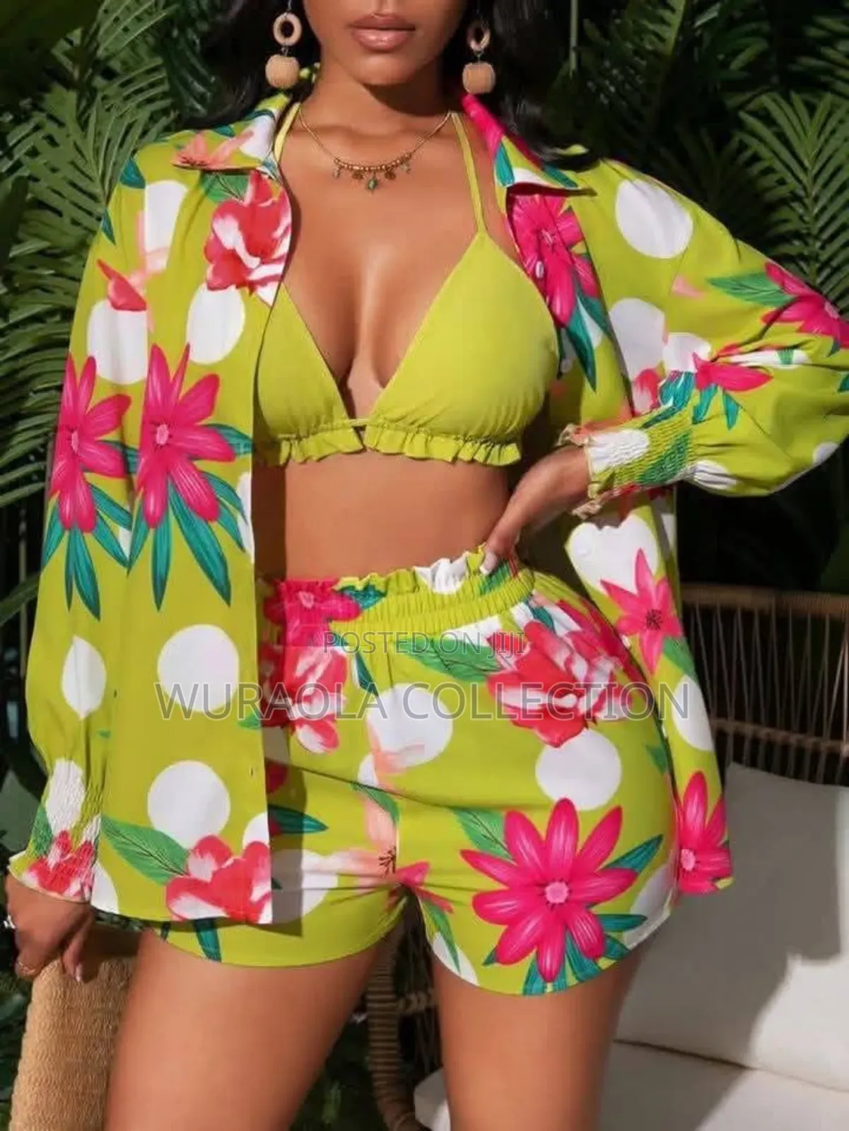 Massive Beach Wear Up N Down