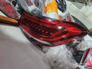 Gle63s 2023 Coupe Passenger Side Backlight