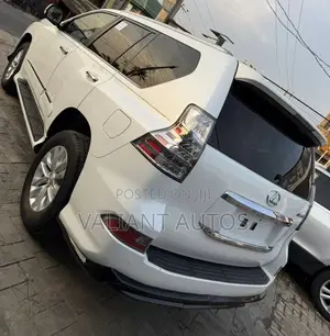 Lexus GX 2014 White