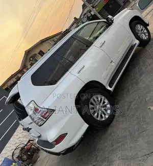 Lexus GX 2014 White