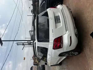 Mercedes-Benz GLK-Class 350 4MATIC 2013 White