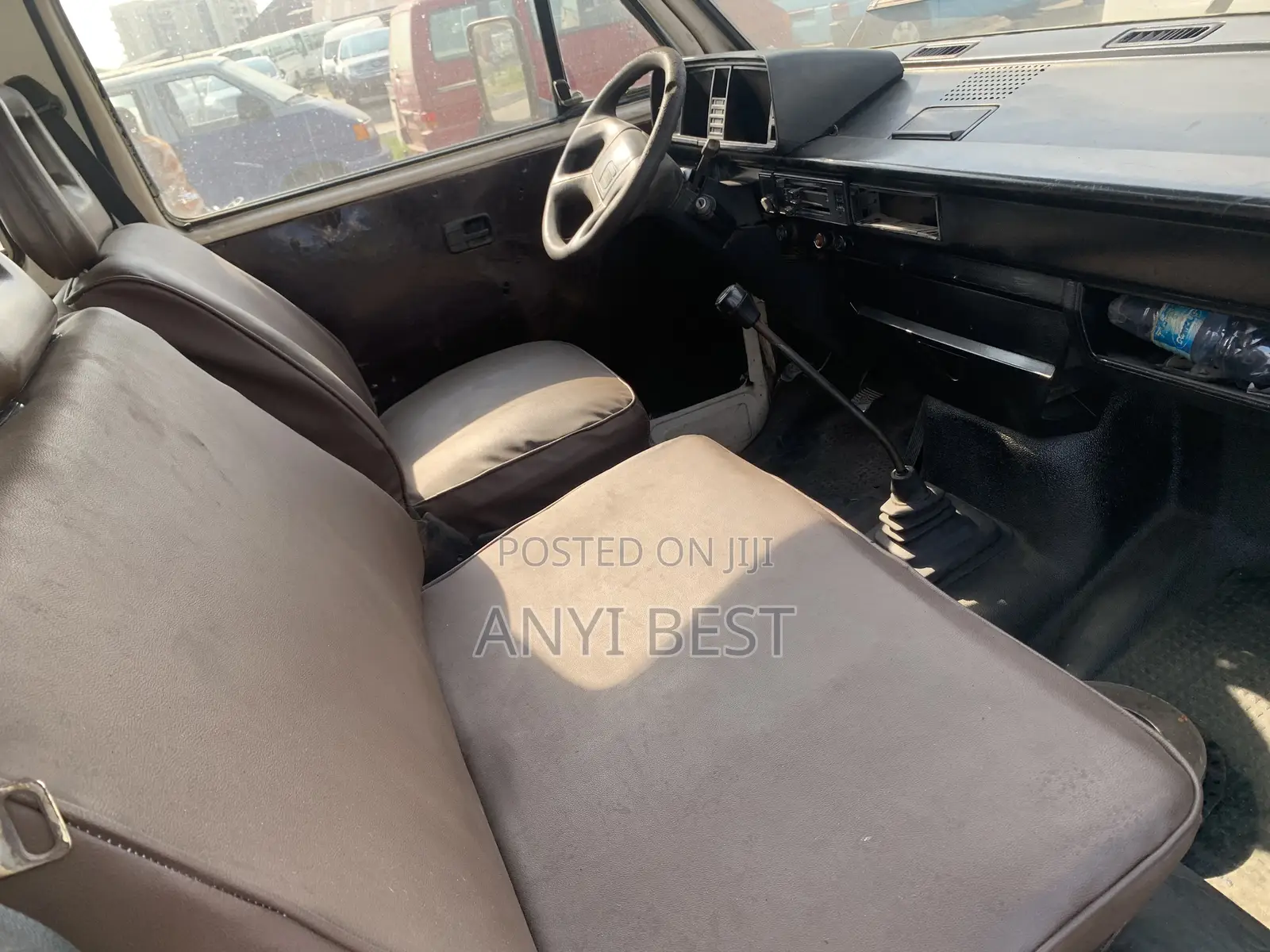 Volkswagen Transporter 1999 Yellow