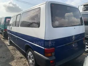 Volkswagen Transporter 2000 White