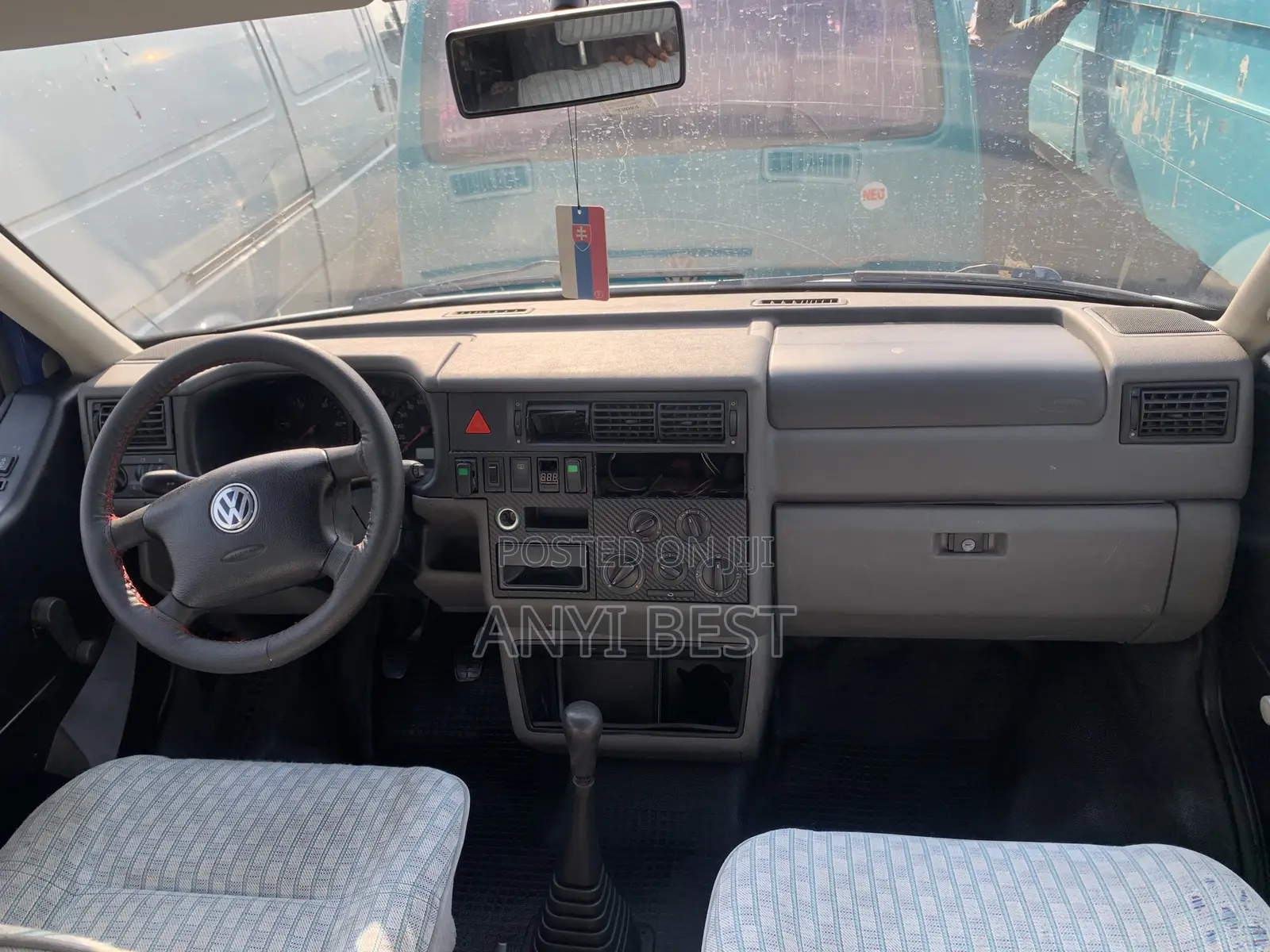 Volkswagen Transporter 2000 White