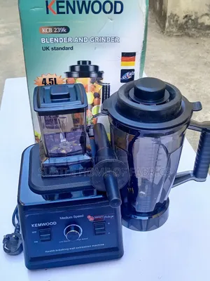 Powerful 4.5l Kenwood Blender Grinder for Everyday Family Cooking