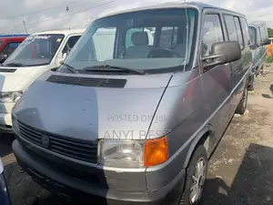 Volkswagen Transporter 2000 Grey